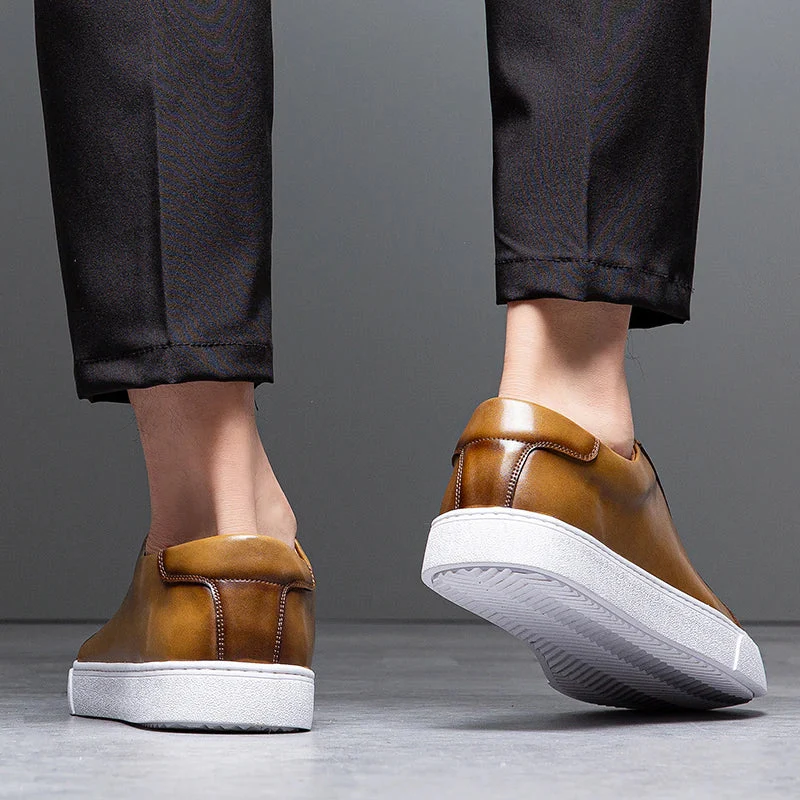 Barnaby | Men’s Classic Trainers with White Sole - Image 3