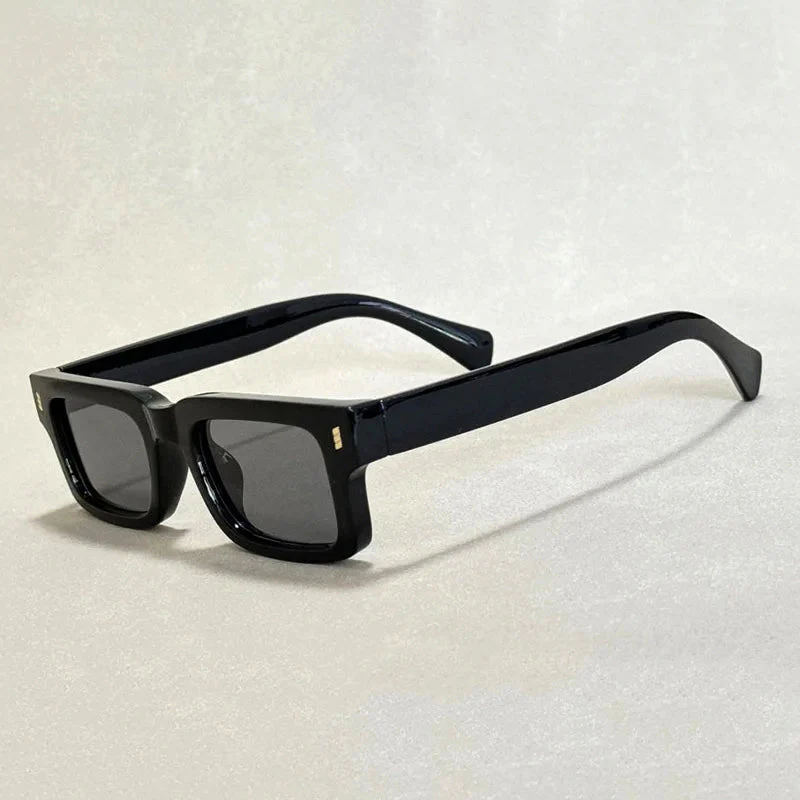 Classic Vintage Rectangular Sunglasses with Tinted Lenses - Image 3