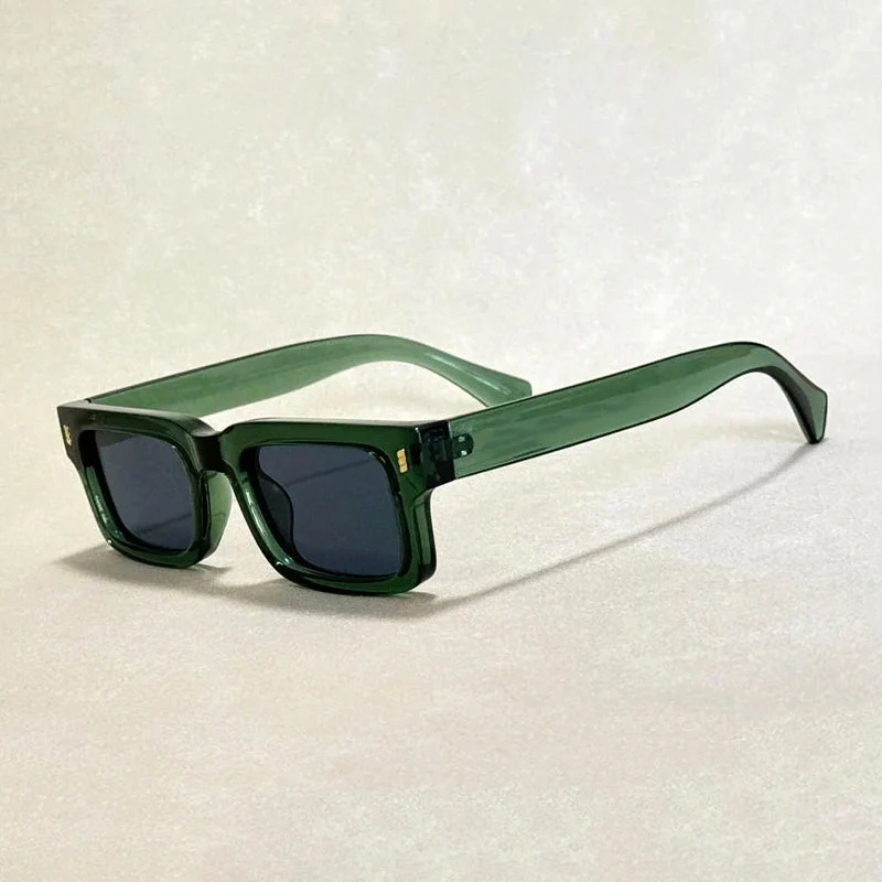 Classic Vintage Rectangular Sunglasses with Tinted Lenses - Image 4