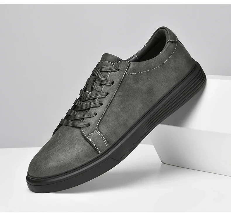 Digby | Men’s Classic Summer Trainers with Contrast Stitching - Image 5