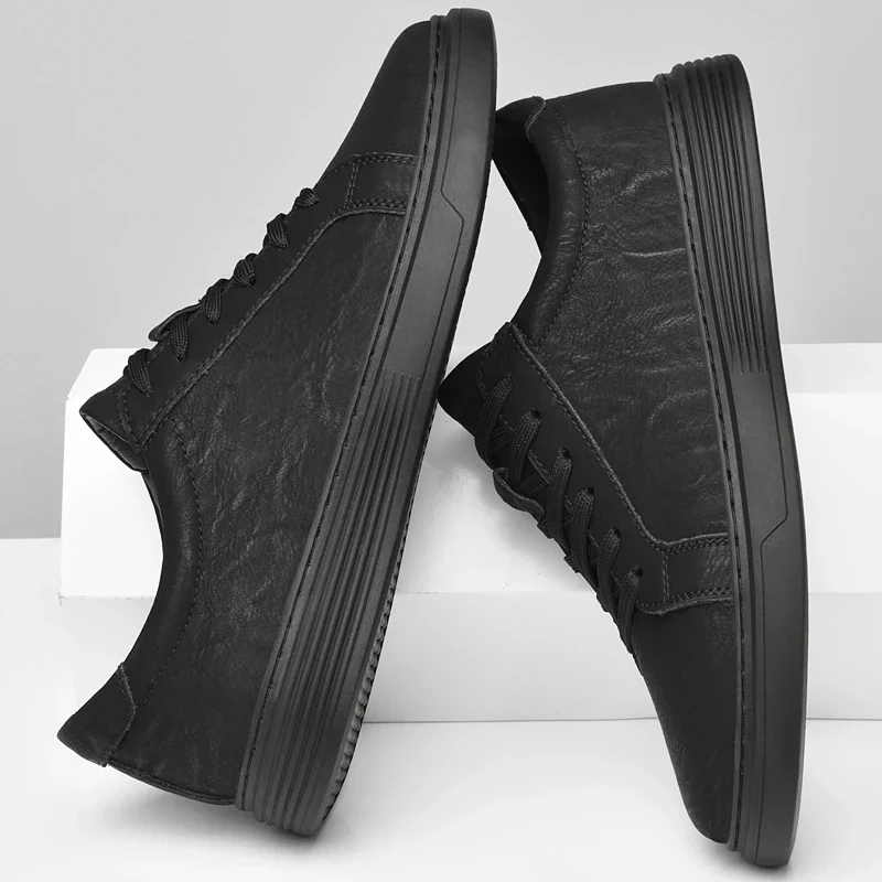 Digby | Men’s Classic Summer Trainers with Contrast Stitching - Image 9